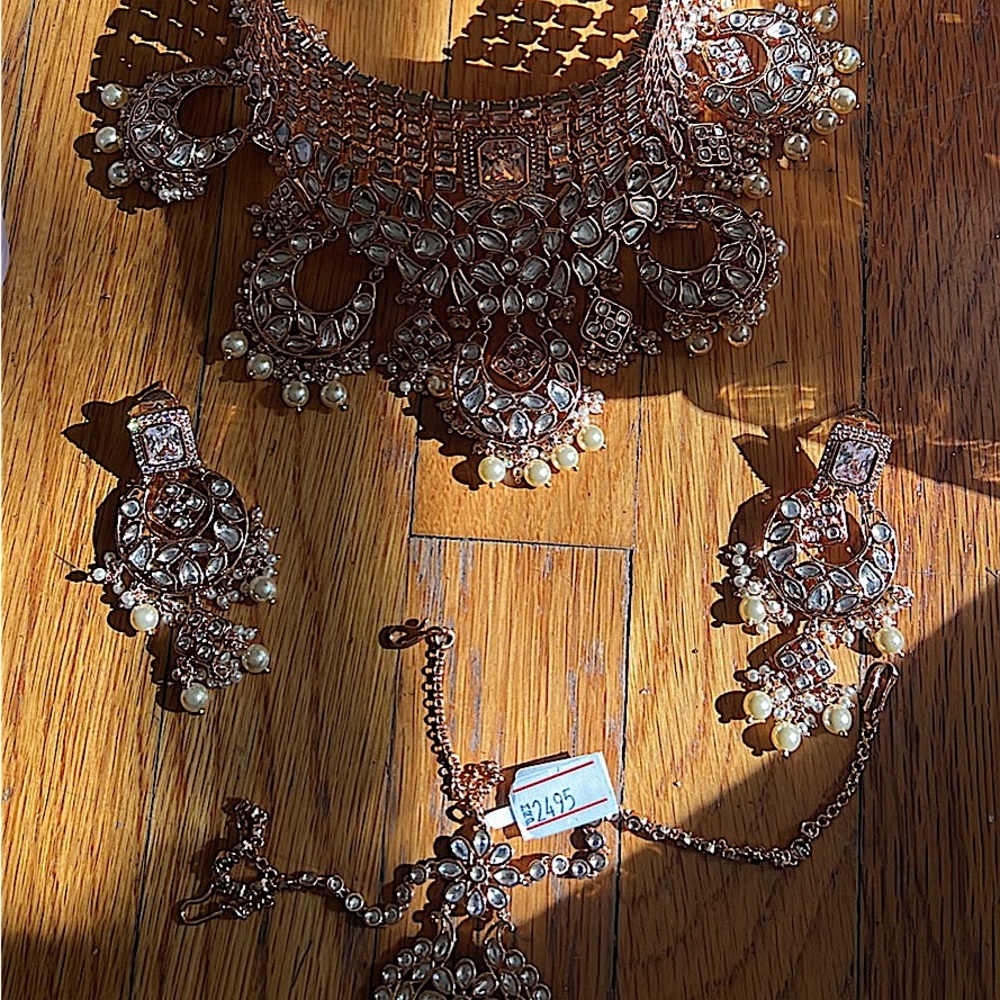 NEW unworn Indian bridal jewelry set including bangles